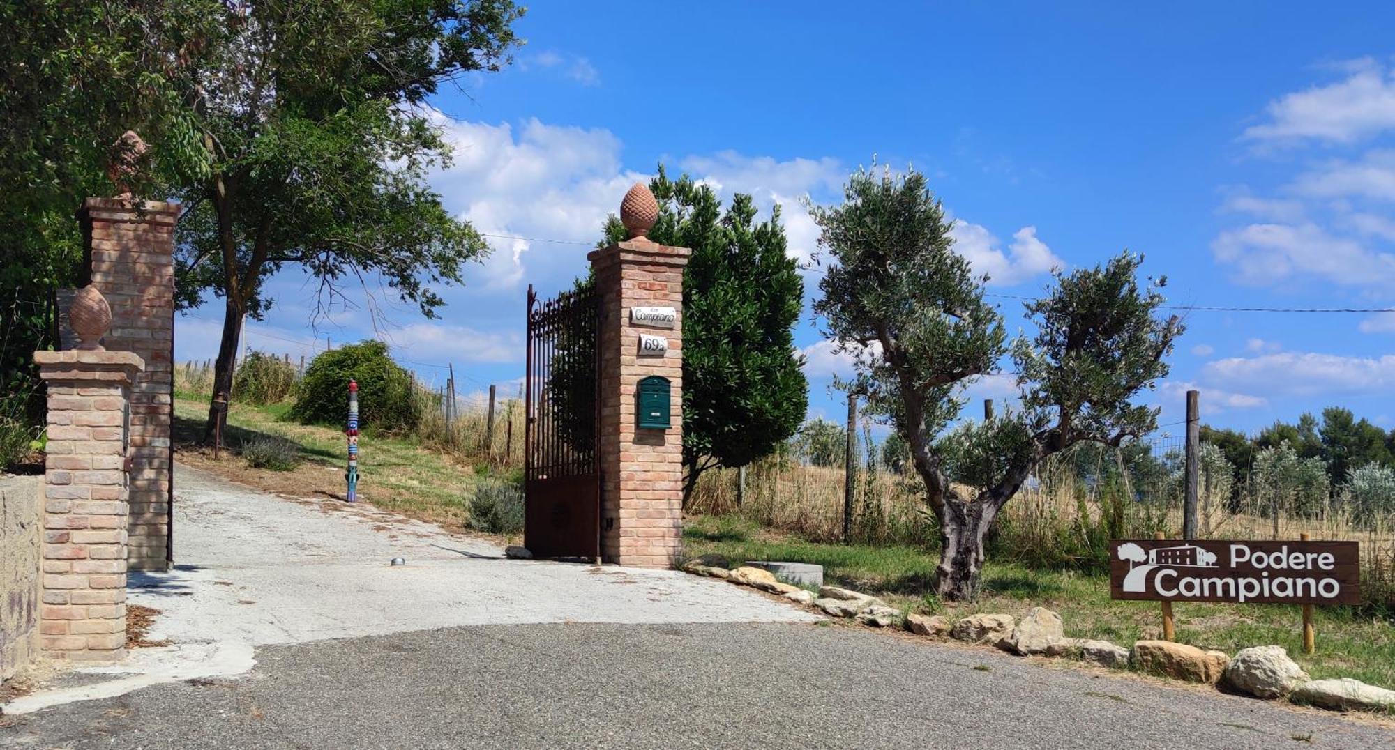 Podere Campiano Volterra Ngoại thất bức ảnh